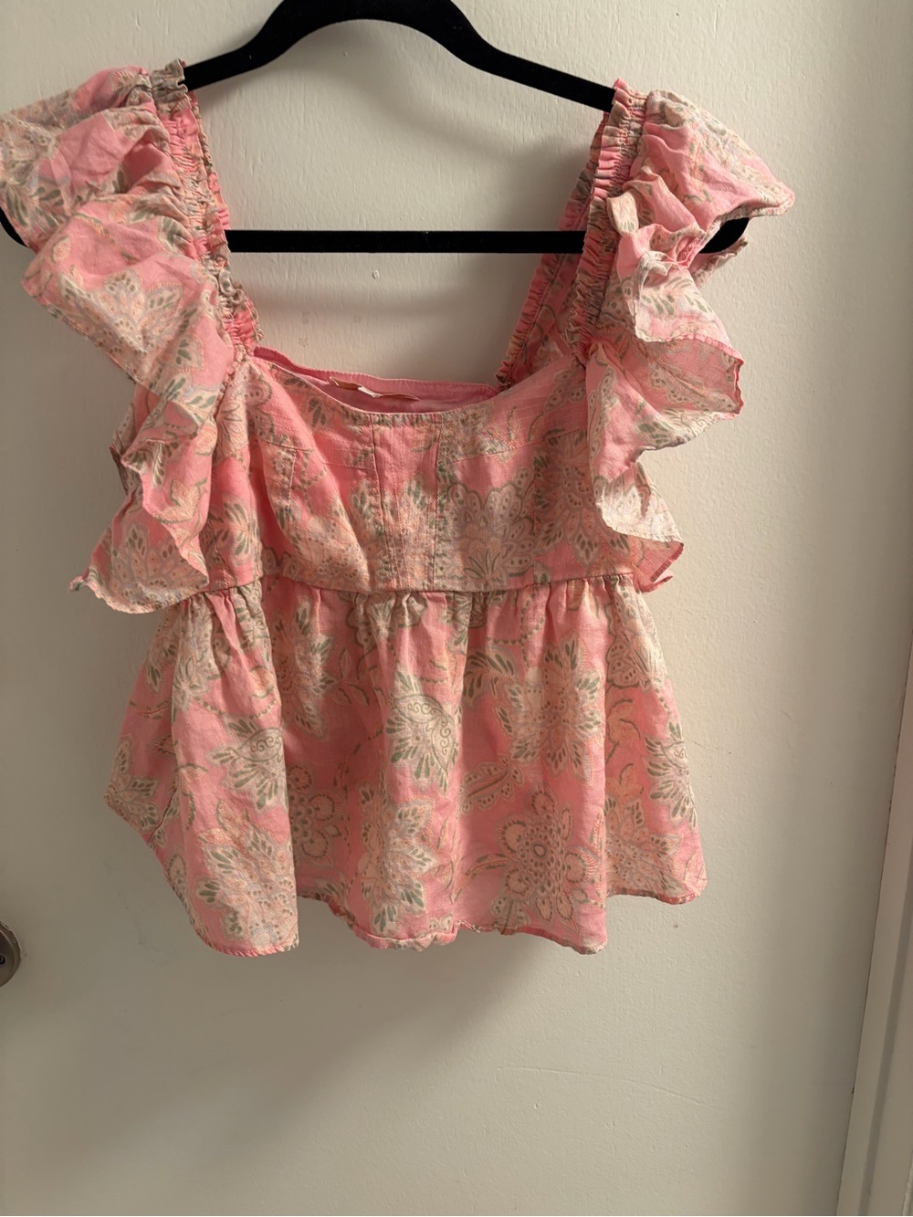 Oliveaceous Pink Paisley Ruffle Sleeve Peplum Top M
